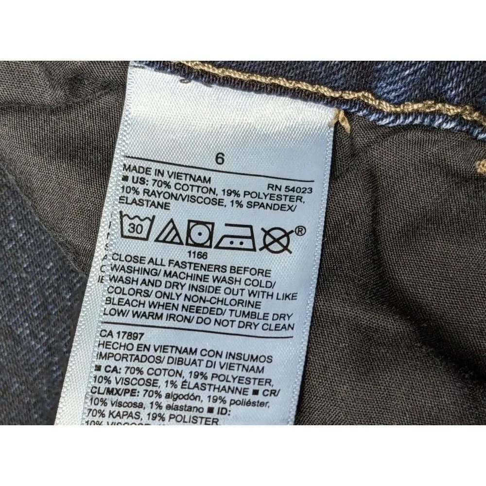 Old‎ Navy Size 6 Rockstar Skinny High Rise Pockets Distressed Blue Jeans